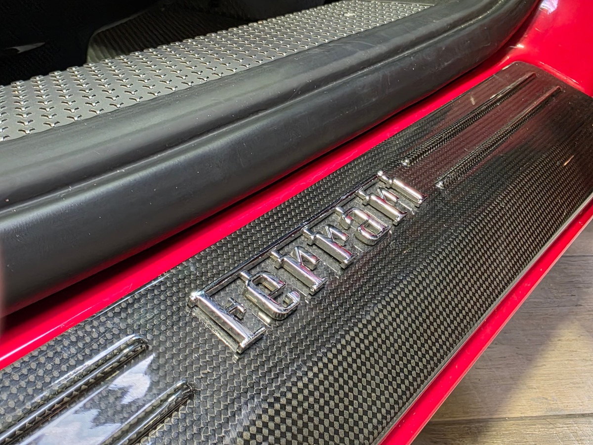 Ferrari 458 SPECIALE 4.5 605 ORIGINE FRANCE // ROSO CORSA /  BANDES NART / HARNAIS A
