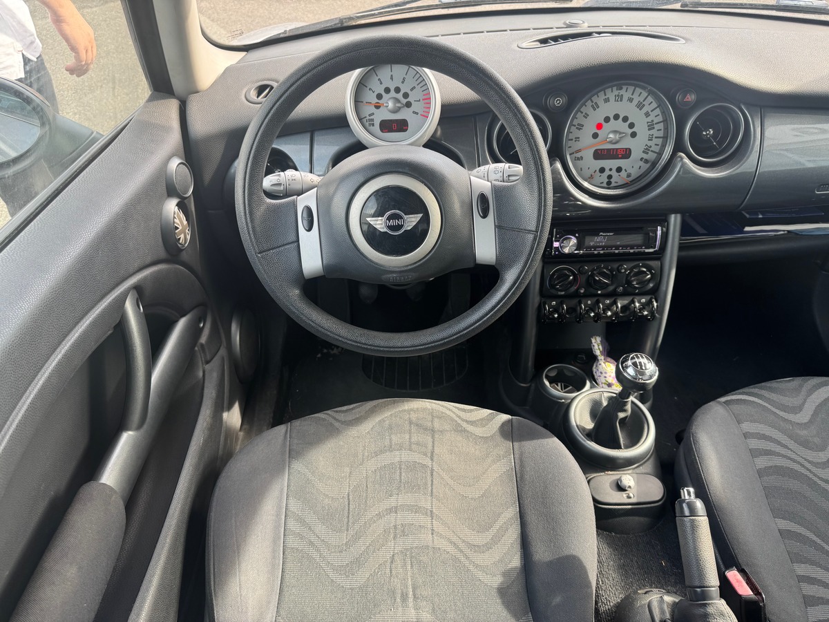 Mini Mini 90 ch | One | Vitres avant électriques | Direction assistée | Autoradio | Sellerie Tissus