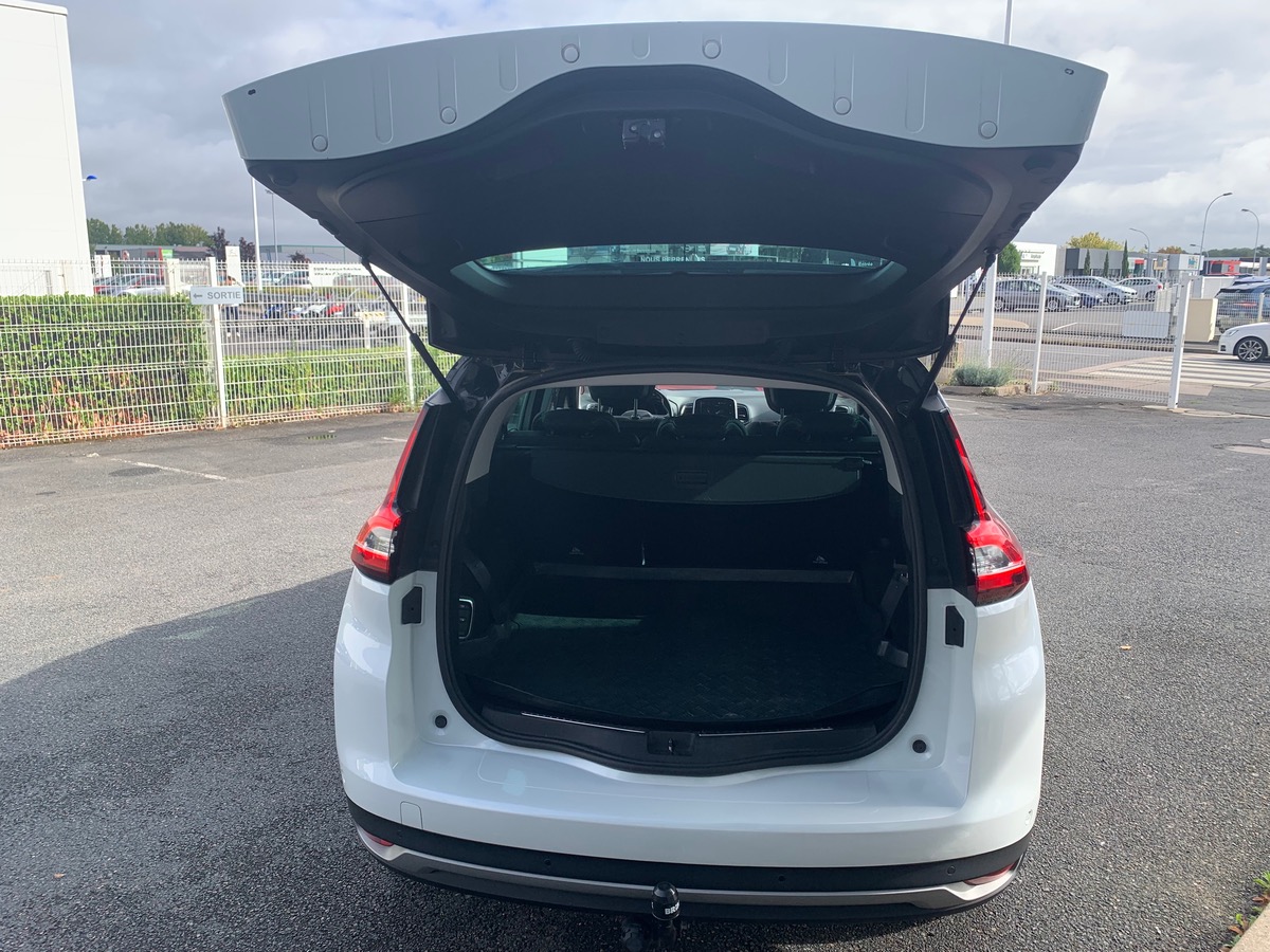 RENAULT Grand Scenic 160 | INITIALE PARIS | 7 places | Toit Panoramique | Caméra recul | PHARES LED