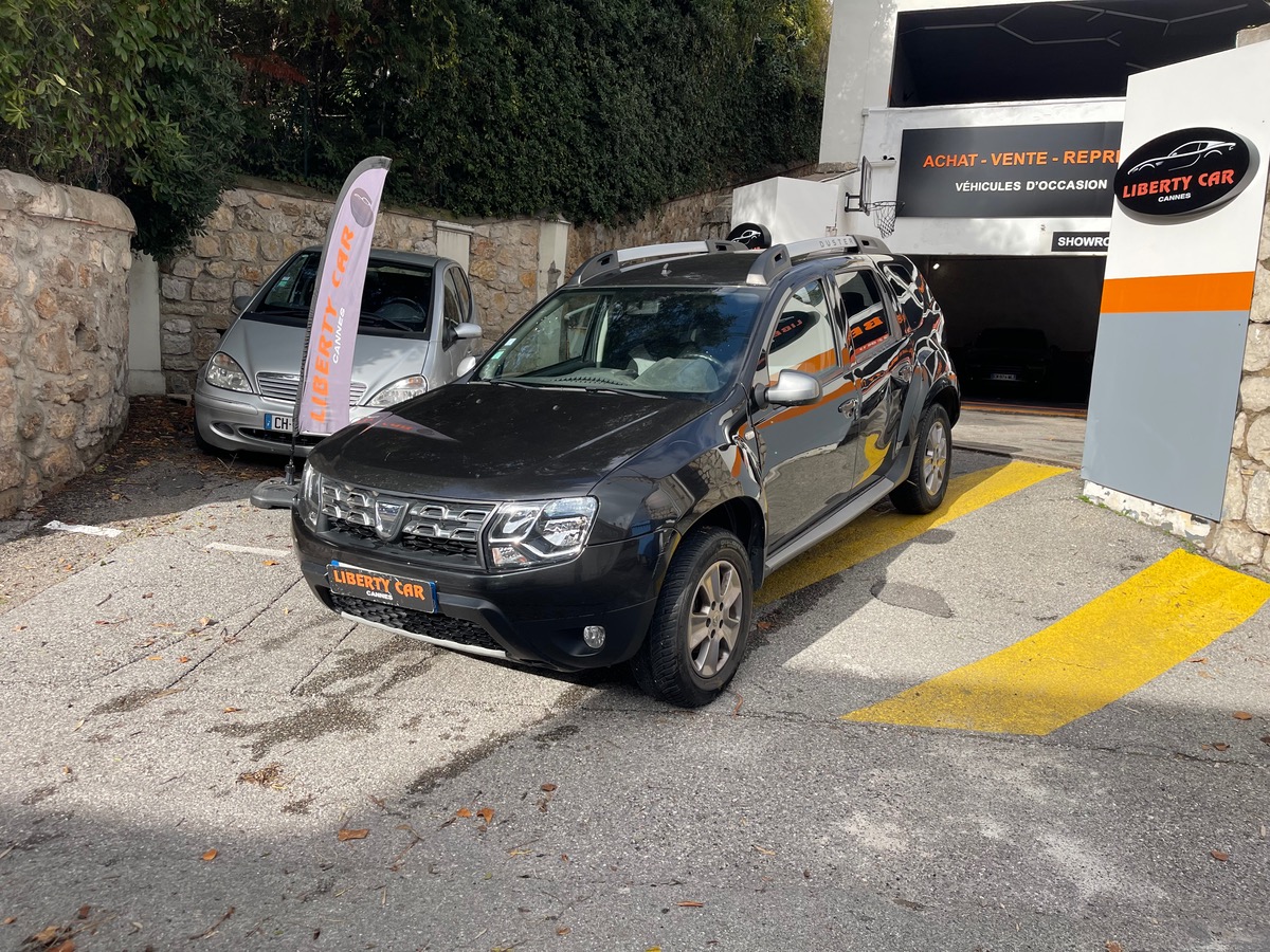 Dacia Duster 1.2 Tce 125 CV 4x2 / KM Réel / GPS / Jantes / Radar /Barre de Toit