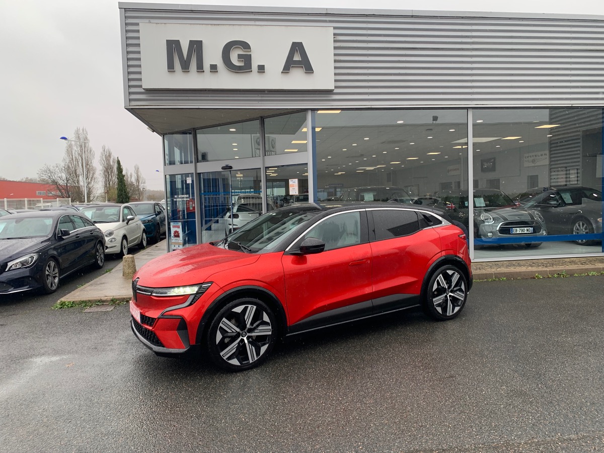 RENAULT MEGANE E TECH ELECTRIC 220 ch | ICONIC EV60 SUPER CHARGE | Pack Performance autonomie