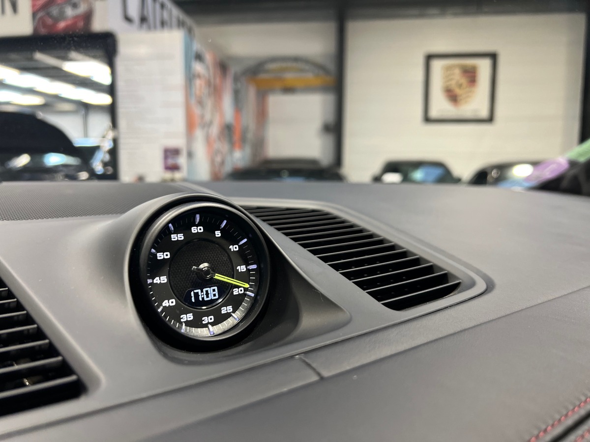 Porsche Cayenne Coupé III E-HYBRID 3.0 V6 462 PDK8 FR Carbone int/ext  - Burmester