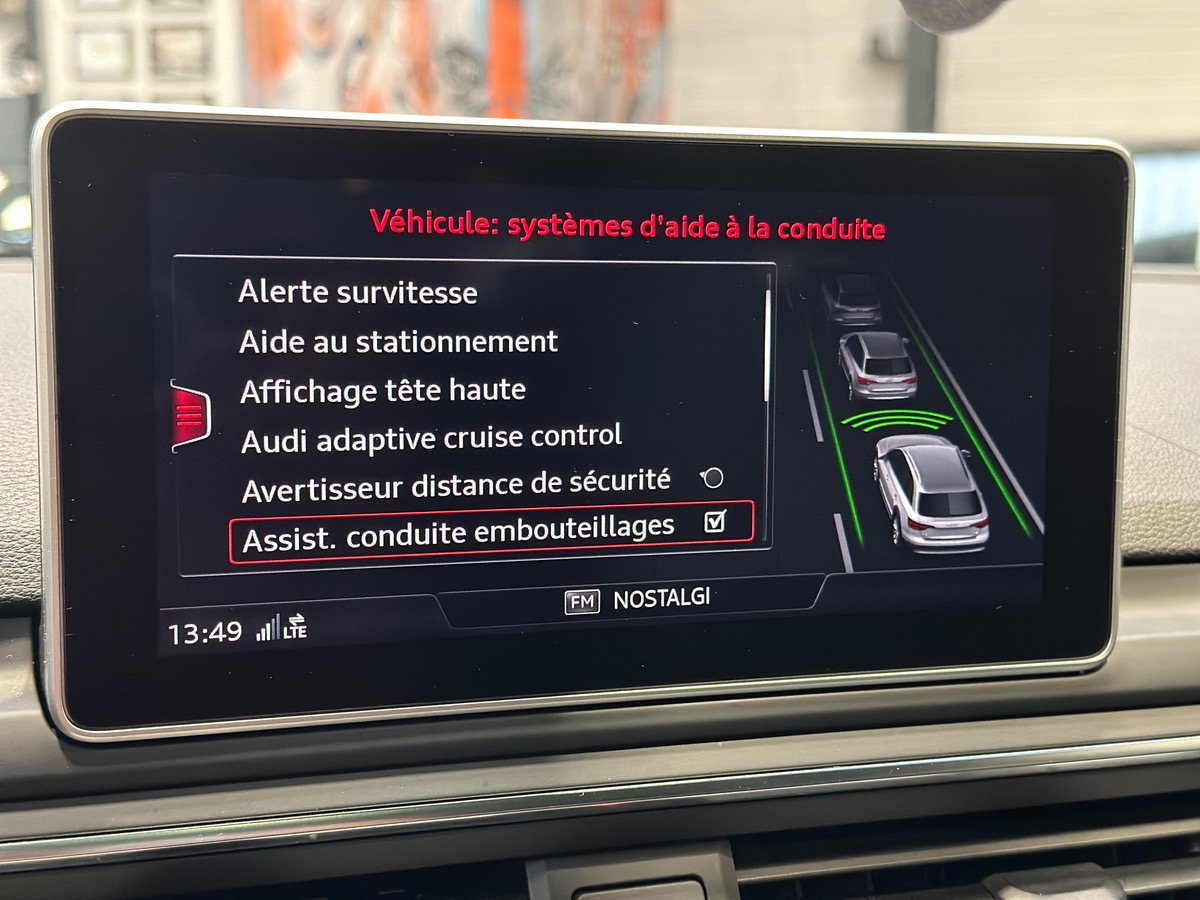 Audi A4 Allroad 2.0 TDI 190 cv Quattro S-Tronic / Attelage / Toit Pano / CarPlay