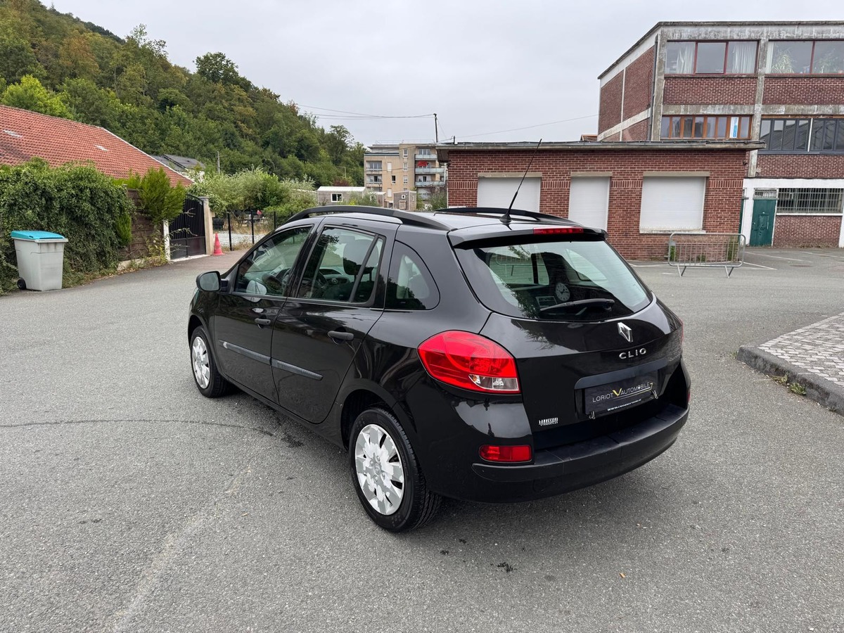 RENAULT Clio III Estate 1.5 DCI 68ch Authentique - garantie
