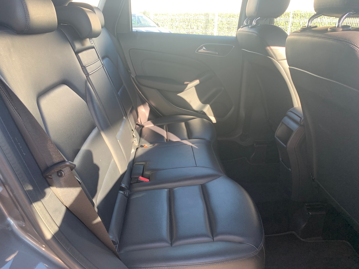 Mercedes-Benz Classe B 136 | Design | Toit ouvrant panoramique | Caméra | Cuir | Régulateur vitesse