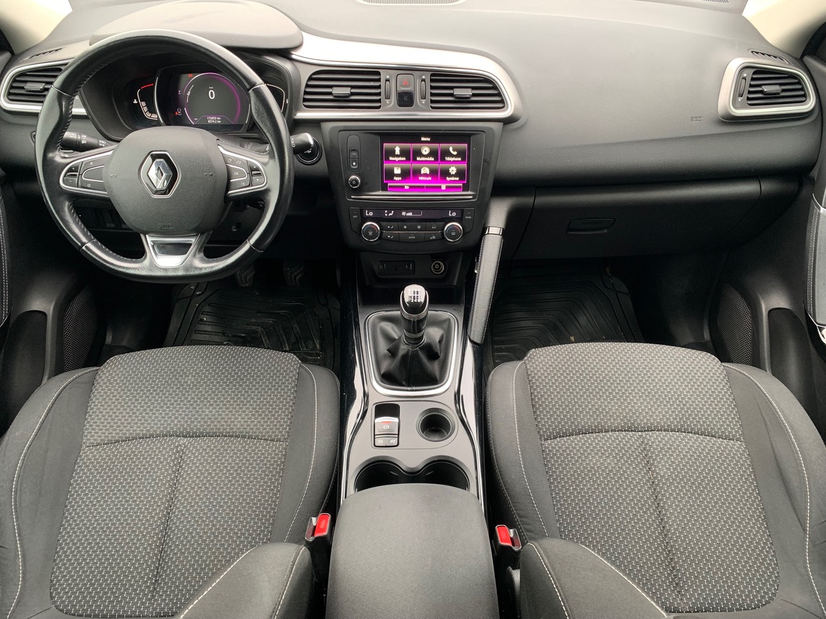 RENAULT Kadjar 110 ch | Business | Crochet d'attelage | Régulateur de vitesse | Radar avant arriére
