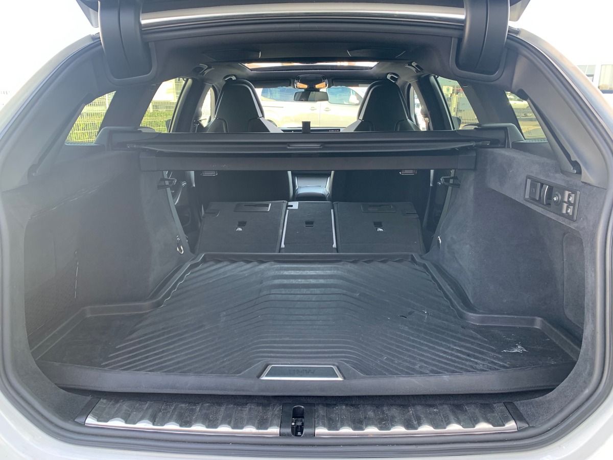 Bmw 320D 190 | M Sport | Xdrive | Toit ouvrant panoramique | Mode SPORT | Apple car play | Attelage