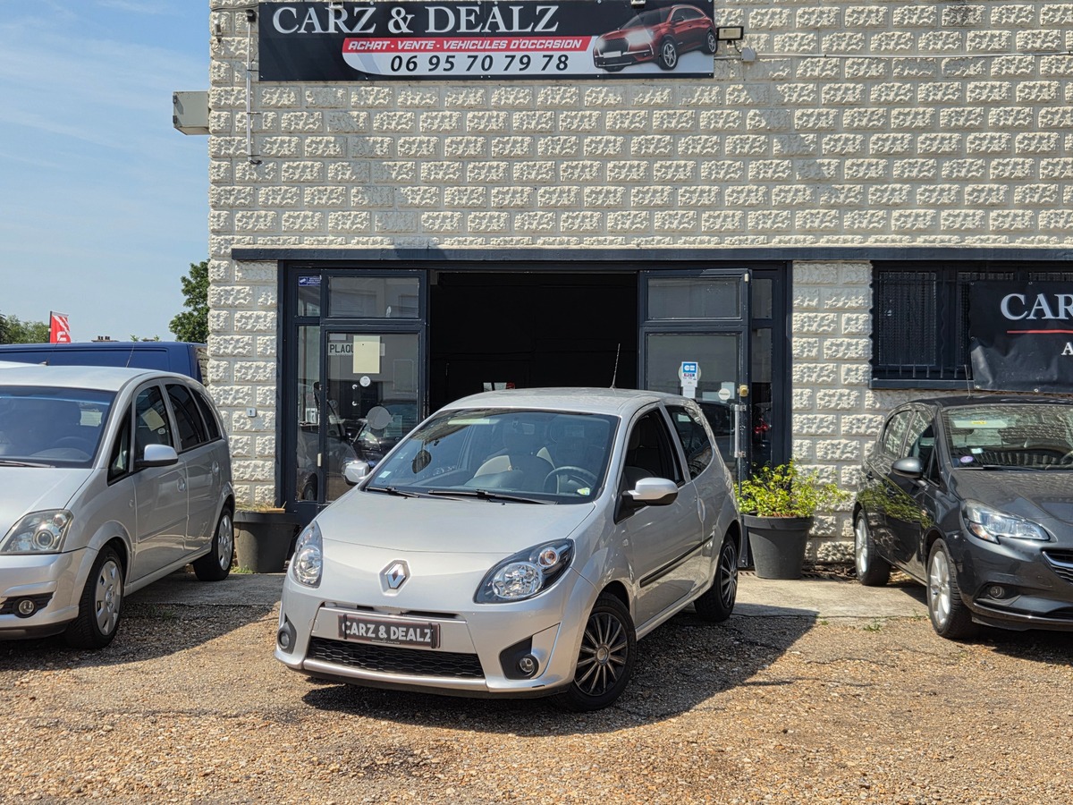 RENAULT Twingo