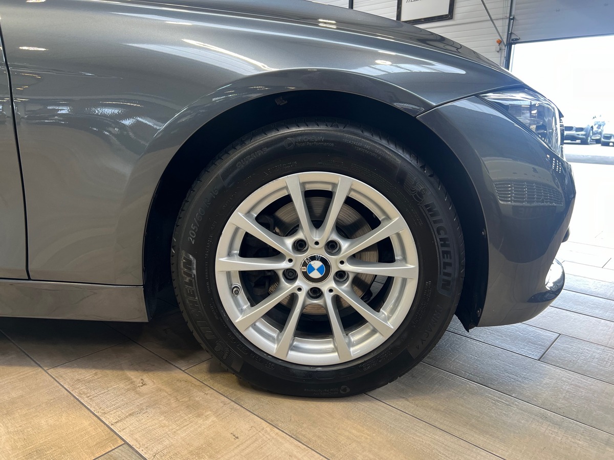 Bmw Série 3 (F30) 320D efficient dynamics 163 BVA8 BUSINESS