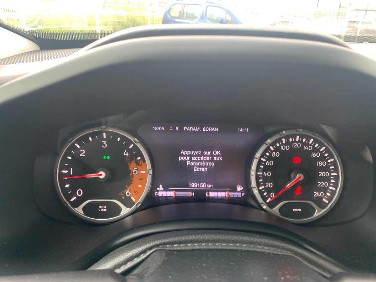 Jeep Renegade 120 chevaux | Régulateur de vitesse | Radar de recul | Bluetooth | Cuir | GPS