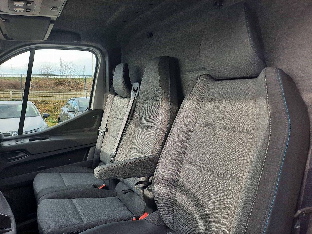 RENAULT Master 3.5 L3H2 2.0 BLUEDCI 130CH M6 EXTRA