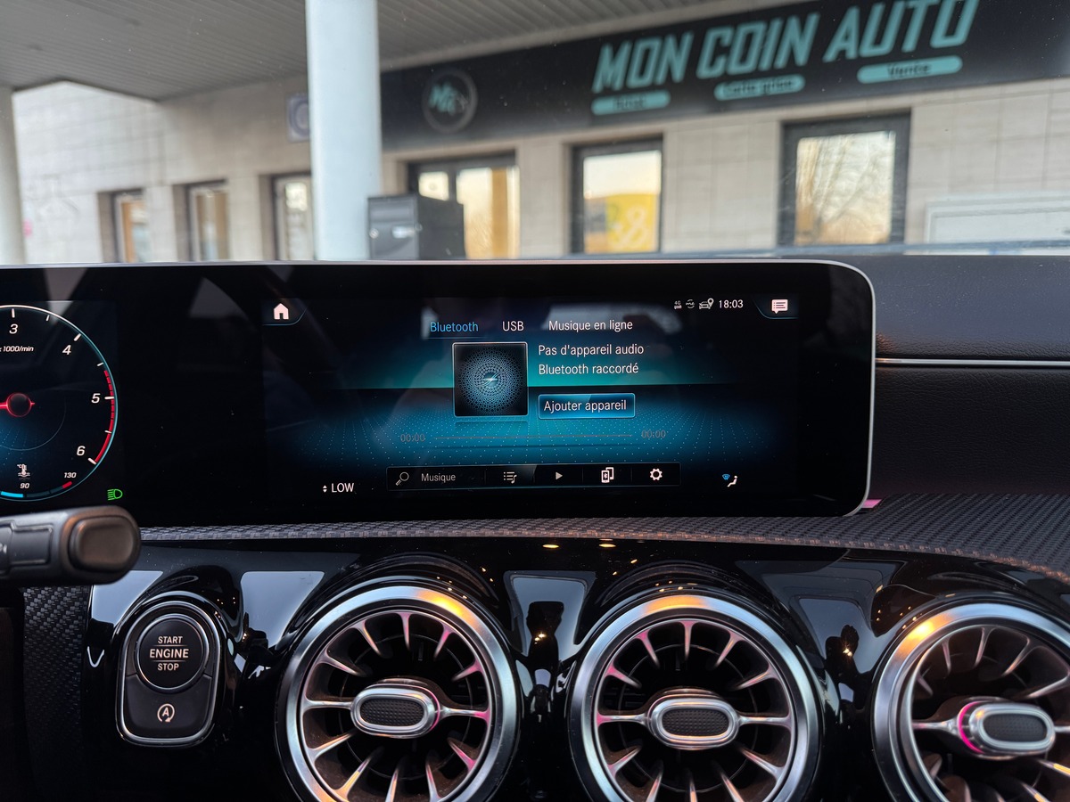Mercedes-Benz Classe A 180 d 1.5 d 7G-DCT 116 cv Boîte auto Sièges Chaufants/ Electriques