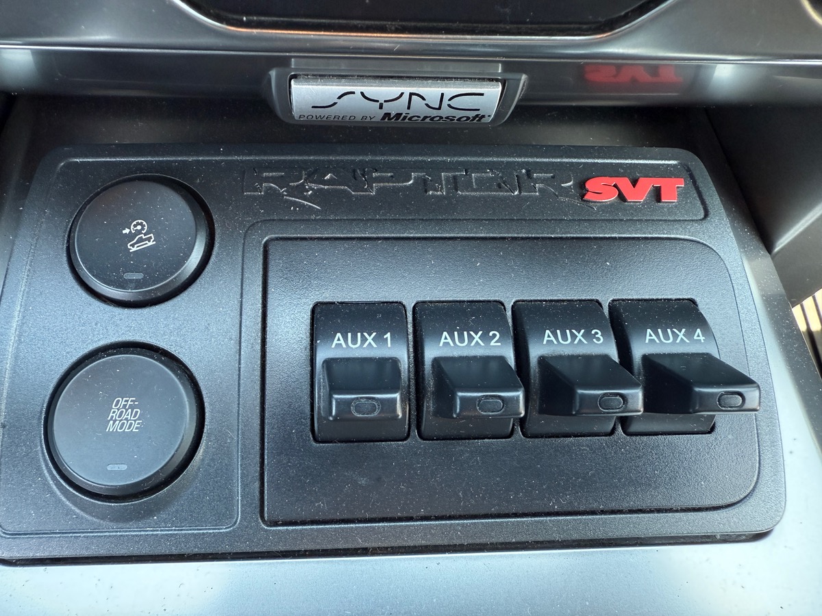 Ford F 150 RAPTOR SVT Pick-Up SuperCab V8 6.2L 411cv 4X4  CTTE 4 Places, Attelage, Camera, SONY