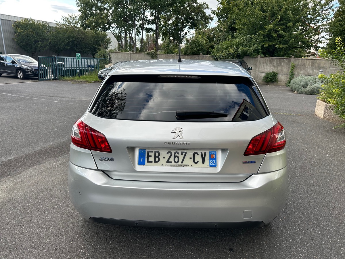 Peugeot 308 1.6 HDI 120 CV ALLURE