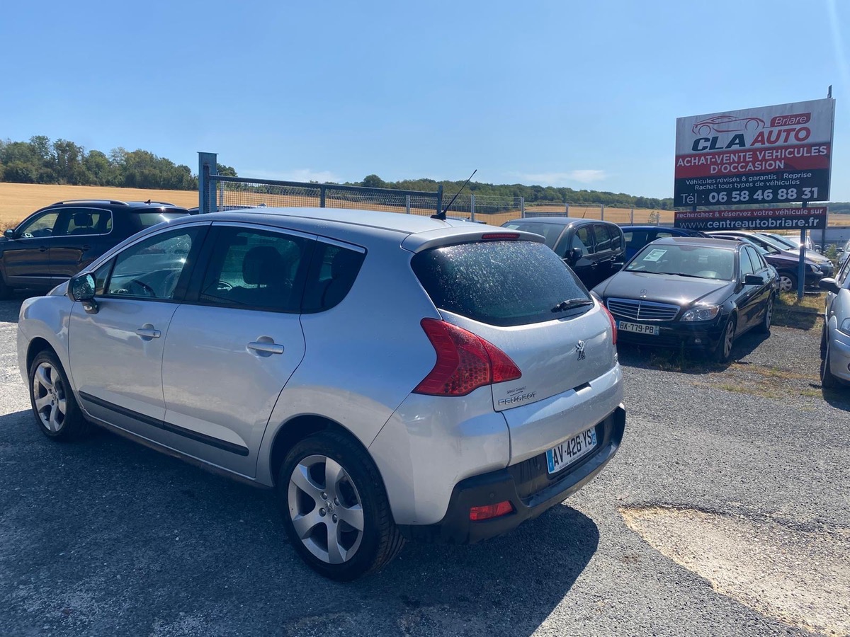 Peugeot 3008 1.6 hdi 112cv pack confort bon état 