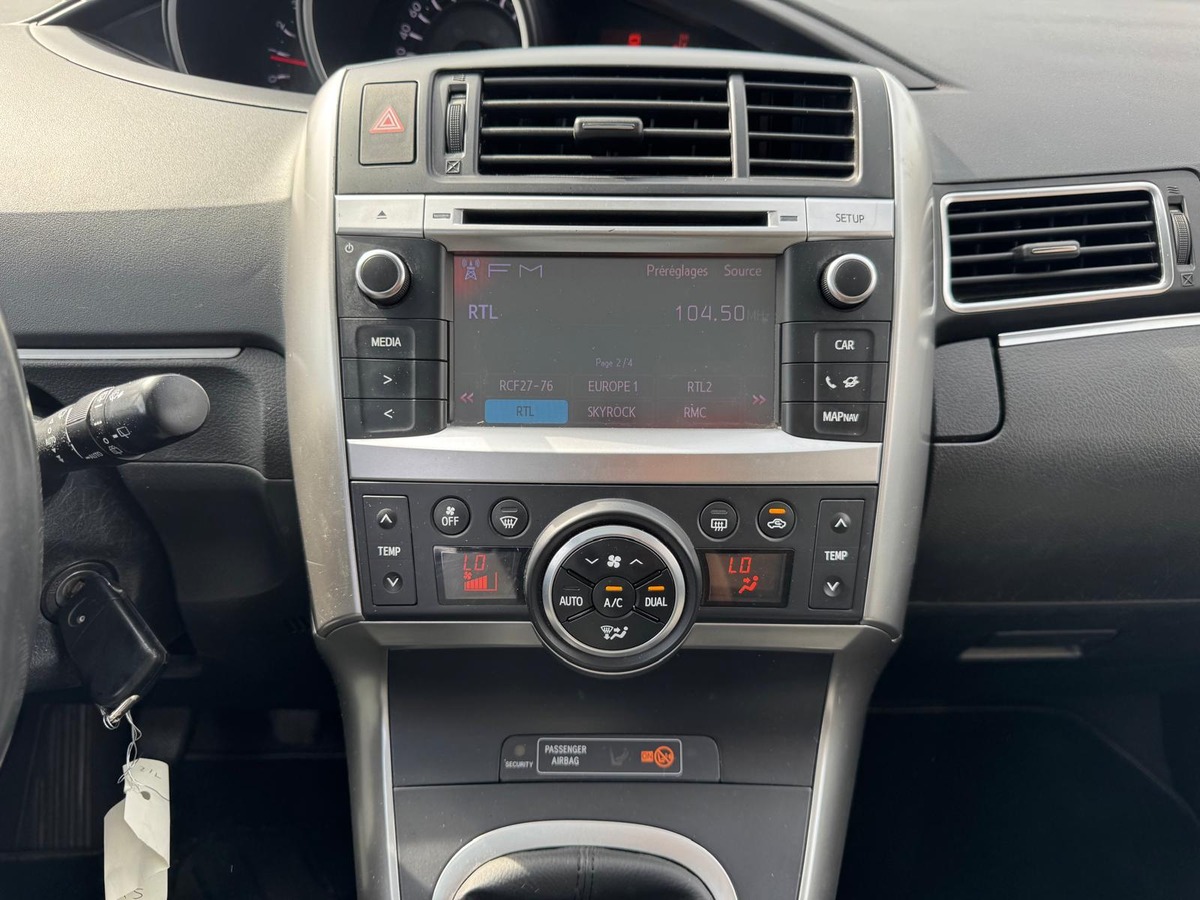Toyota Verso 2.0 D-4D 125cv DYNAMIIC 7places - garantie