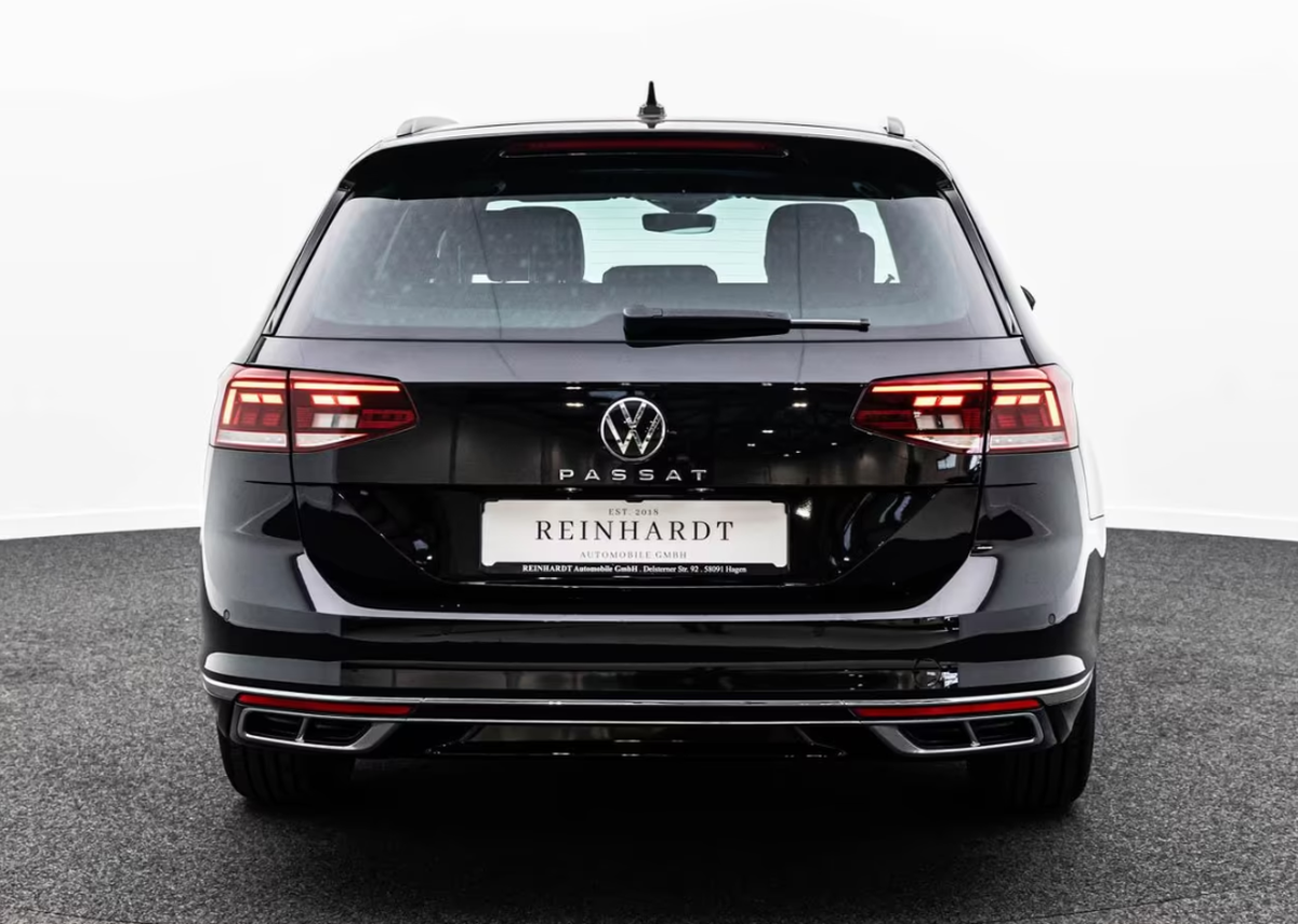 Volkswagen Passat SW VIII 2.0 TDI EVO 150ch R-Line DSG7