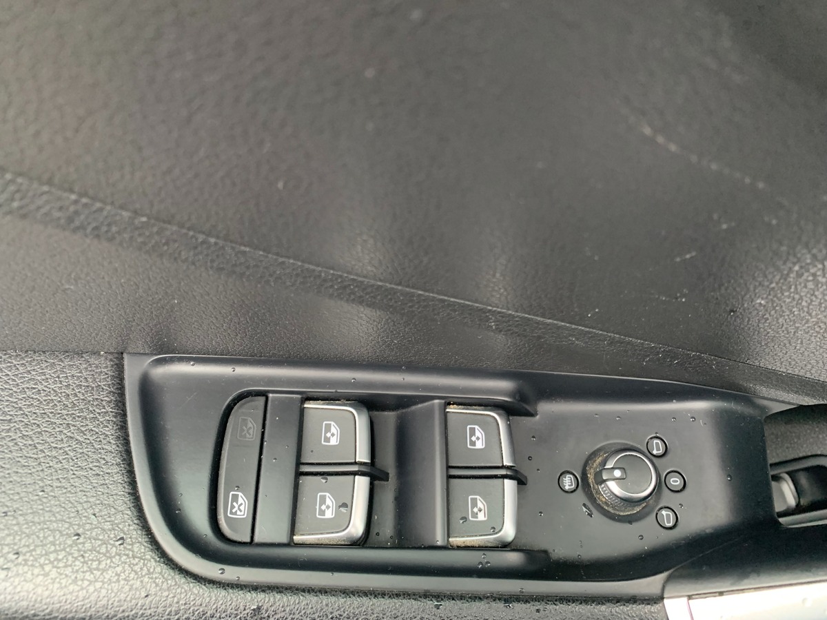 Audi Q2 115 ch | Sport | Toit ouvrant | Régulateur vitesse | Radar | Bluetooth | Coffre électrique