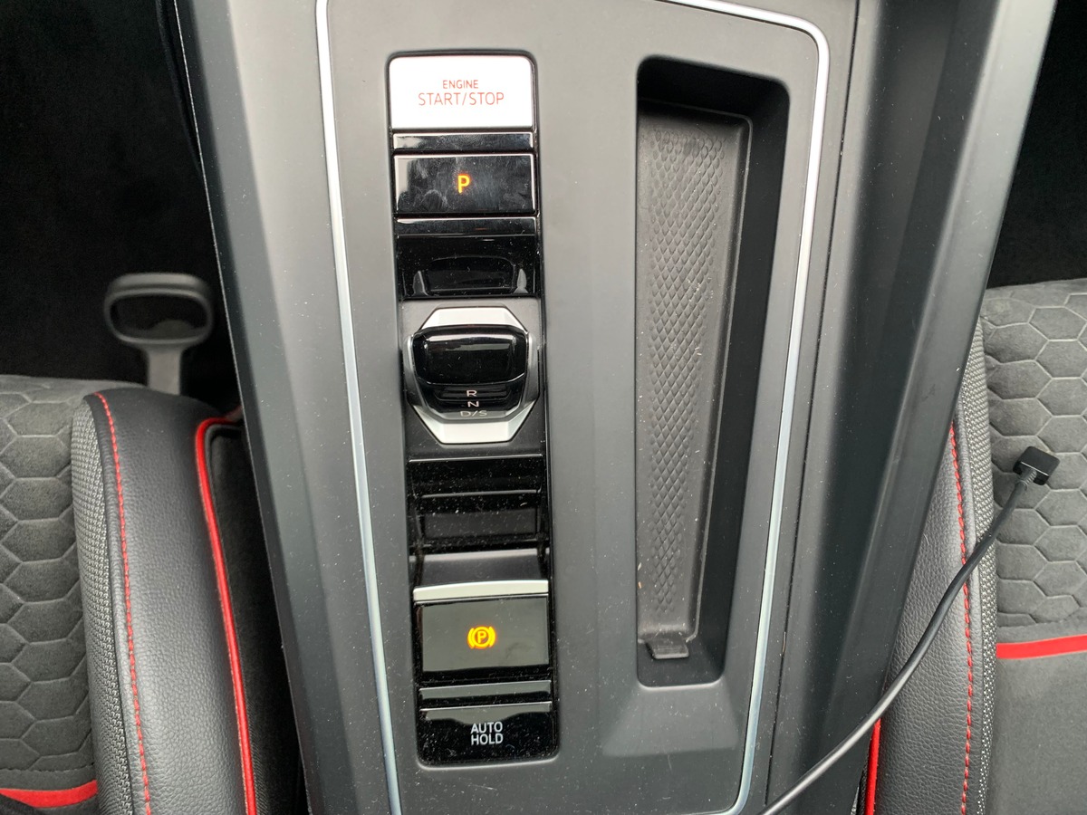 Volkswagen Golf GTI 300 ch | Clubsport | Caméra de recul | Phares de route adaptatifs, directionnels