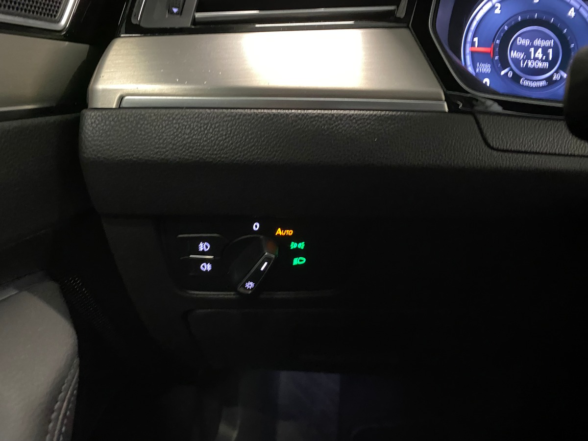 Volkswagen Passat 2.0 bi-tdi 240ch 4 Motion DSG7