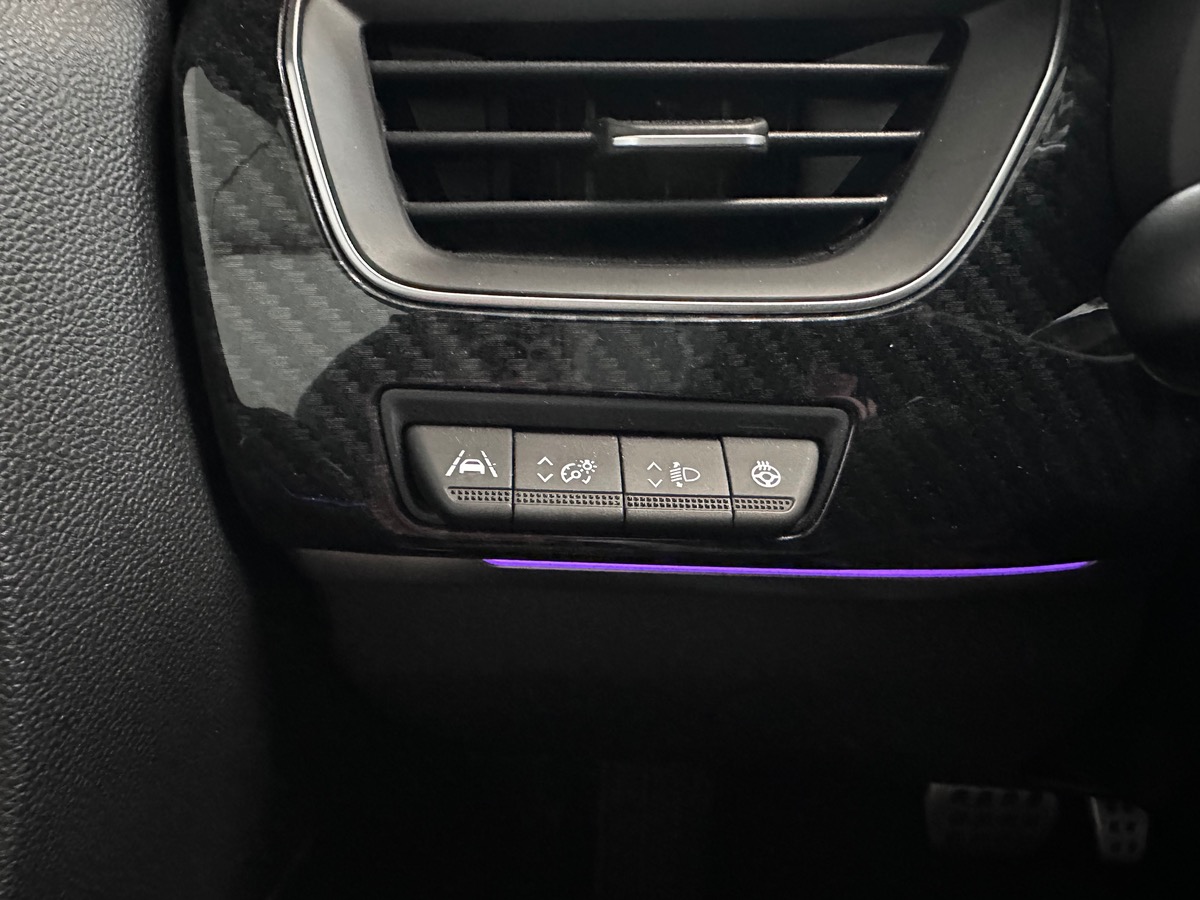 RENAULT Arkana E-Tech 145 - 22 Engineered