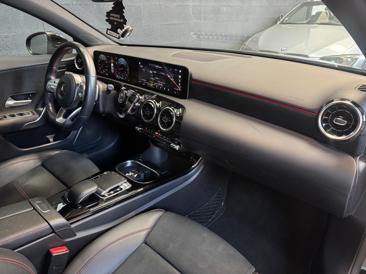 Mercedes Benz Classe A 200D 8G-DCT AMG LINE