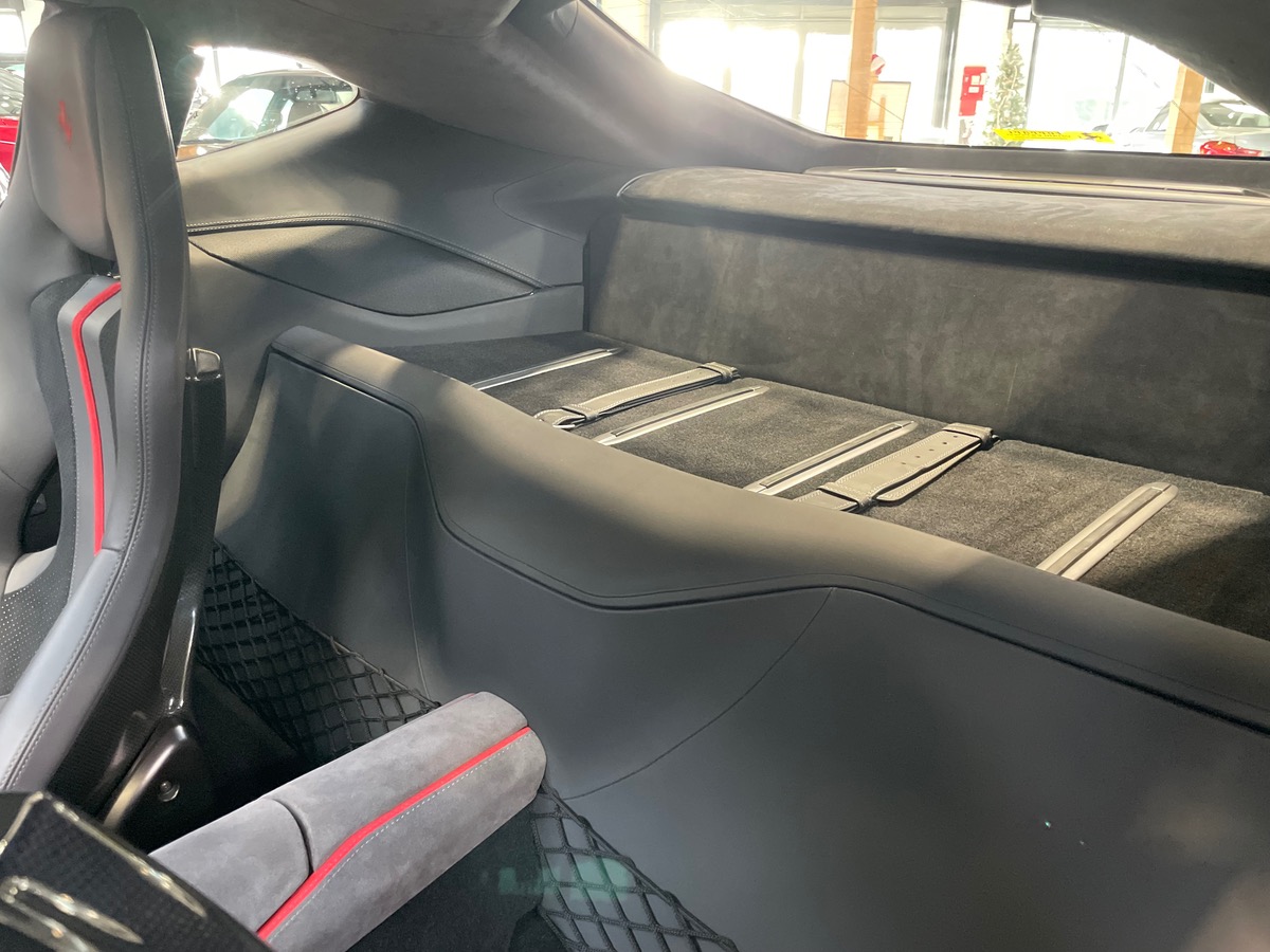 Ferrari 812 SUPERFAST 6.5 V12 800CV - FRANCAISE 