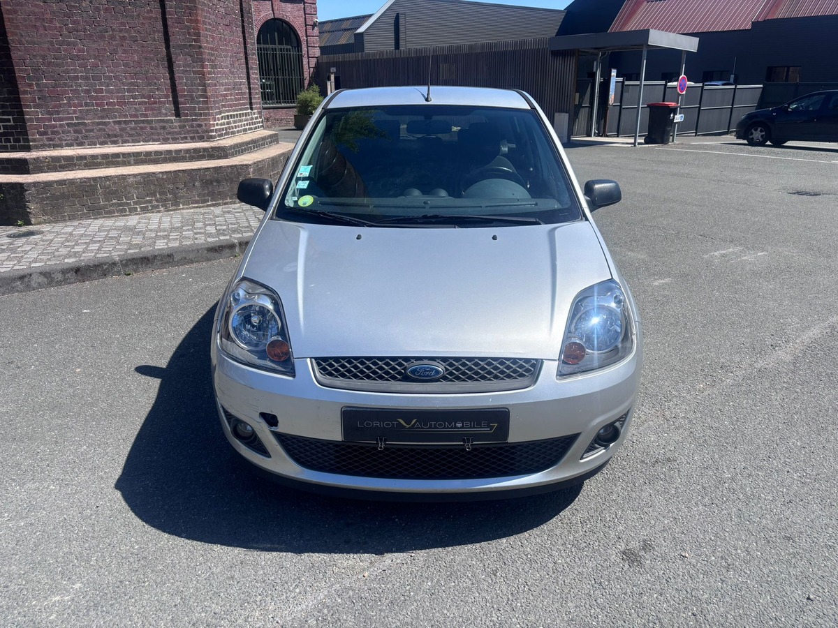 Ford Fiesta V 1.25 60 TREND 5P - Révisée - Garantie