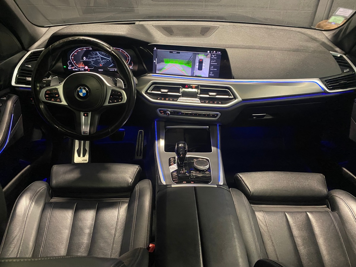 Bmw X5 G05 xDrive30d 265 ch BVA8 M Sport / TOIT OUVRANT / CAMERA 360 / APPLE CARPLAY