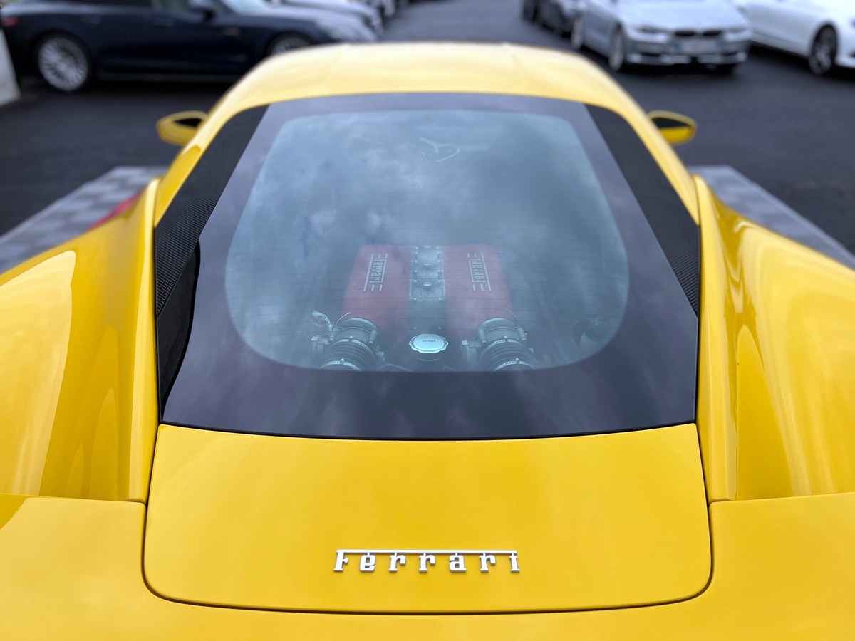 Ferrari 458 ITALIA V8 4.5 570 VOLANT LED / BAQUET