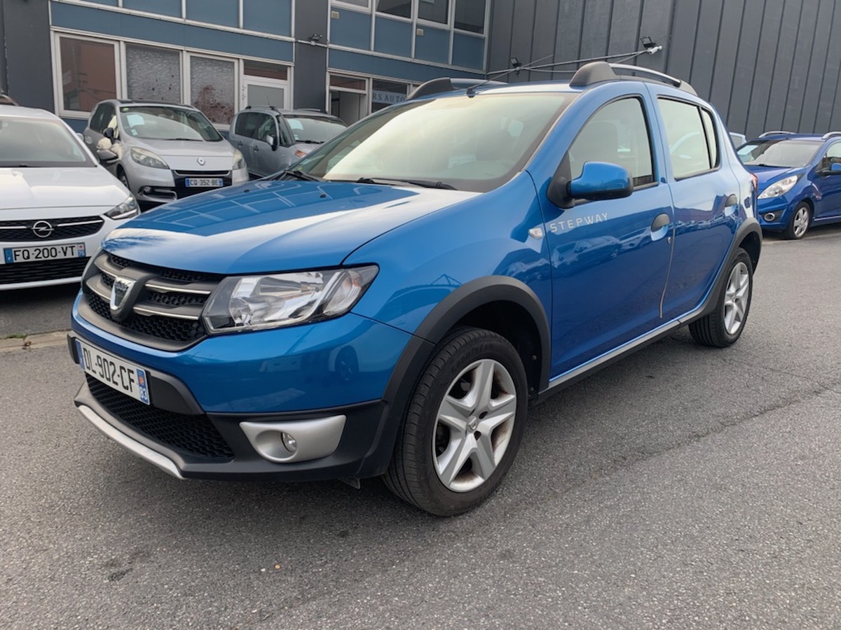 Dacia Sandero Stepway 1.5 DCI 92 CV 1r Main