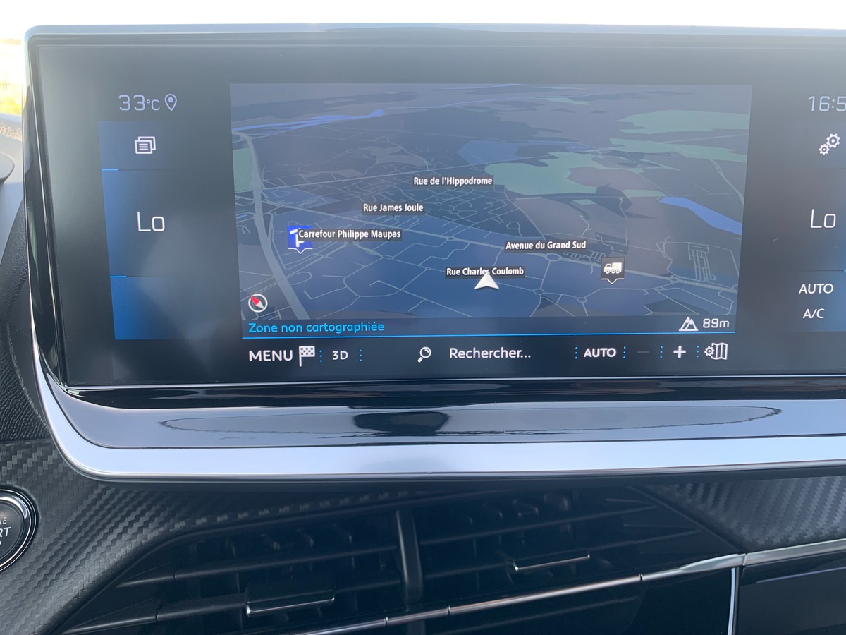 Peugeot 208 100 chevaux | GT | Apple car Play Android Auto | Caméra de recul | Régulateur vitesse