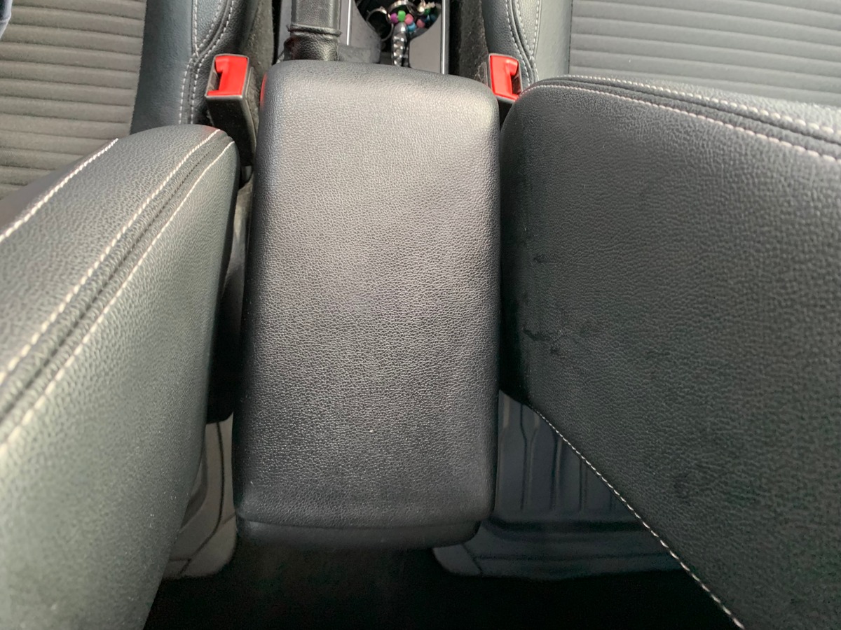 Ford EcoSport 125 | ST-LINE | Caméra de recul | Apple Car play | Régulateur de vitesse | Attelage