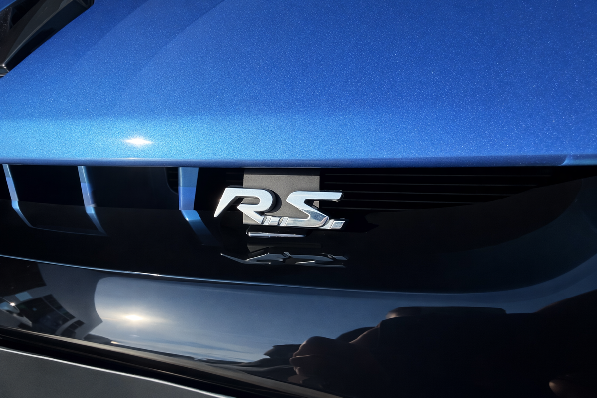 RENAULT Clio III RS LIGNE AKRAPOVIC