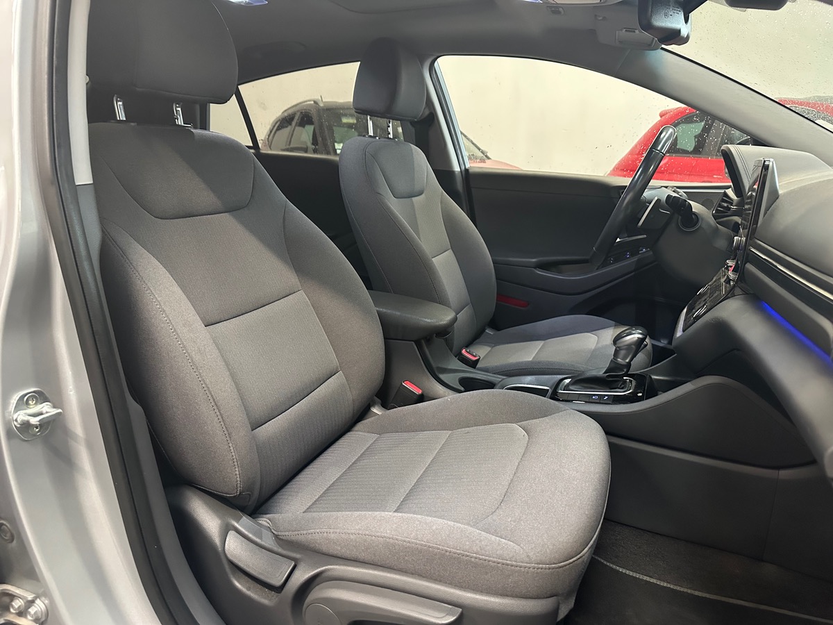 Hyundai Ioniq 1.6 HYBRID 141 CREATIVE