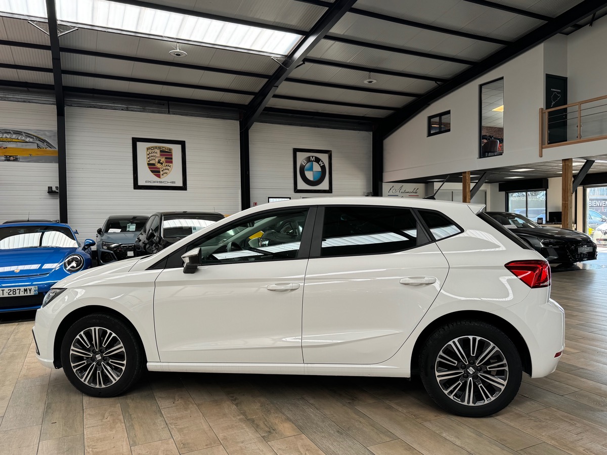 Seat Ibiza 1.0 ECOTSI 95CV URBAN 1ERE MAIN/CARPLAY F