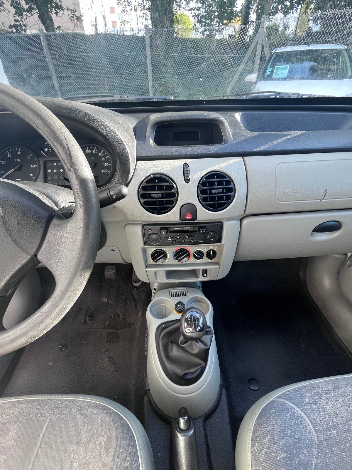 RENAULT Kangoo 1.5 dCi 65 ch Diesel