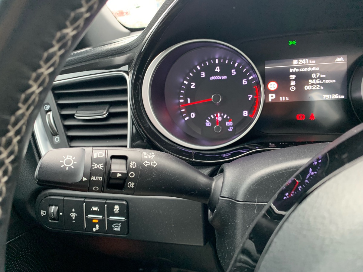 Kia ProCeed 140 ch | GT LINE PREMIUM | Caméra recul | Toit ouvrant | Démarrage sans clé | Phares LED