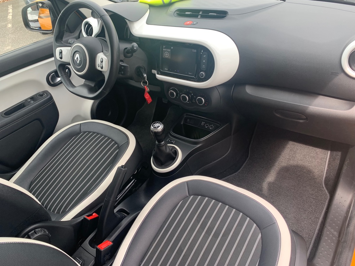 RENAULT Twingo 75 ch | INTENS | 1iére main | Ecran tactile | Radar arriére | Entretien constructeur