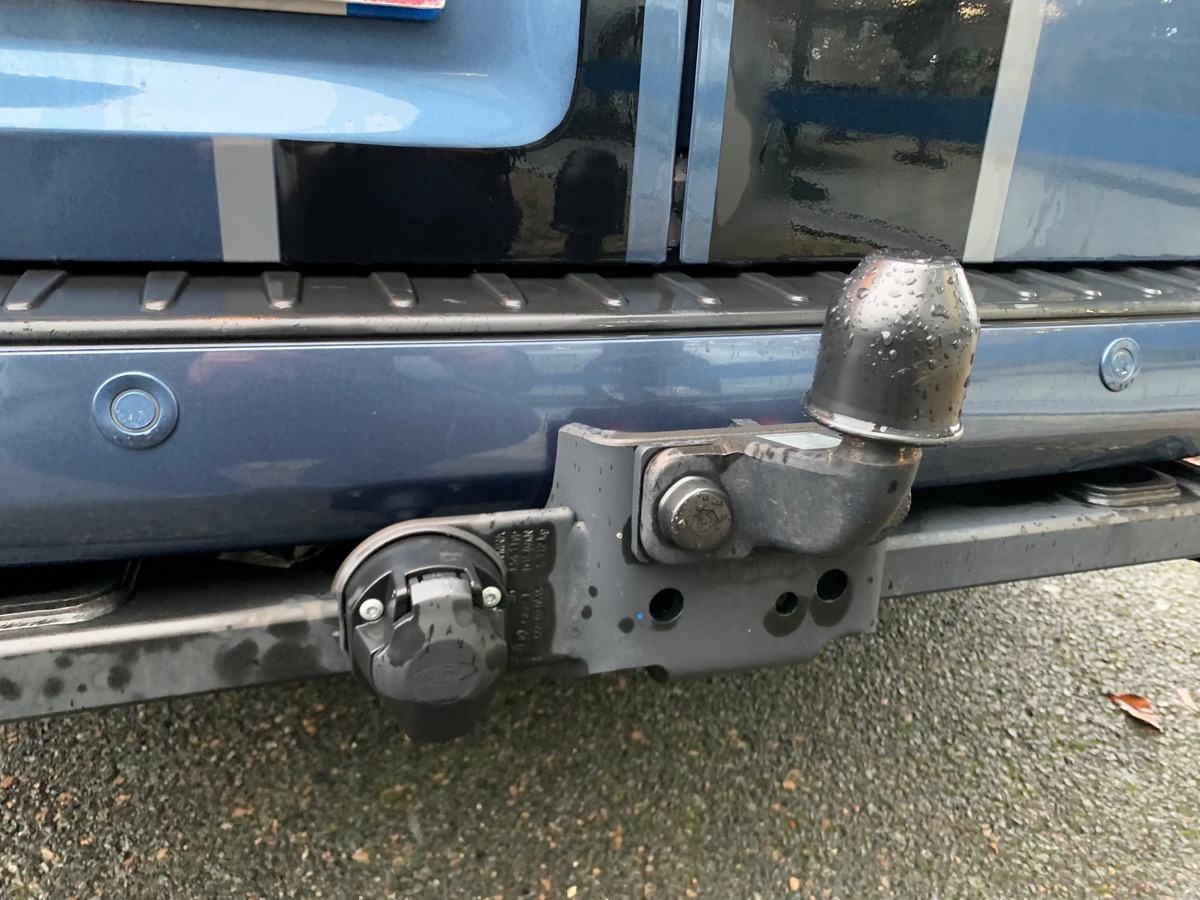 Ford TRANSIT CUSTOM FG 280 L1H1 2.0 130 LIMITED | Marches pieds | Attelage | Régulateur vitesse