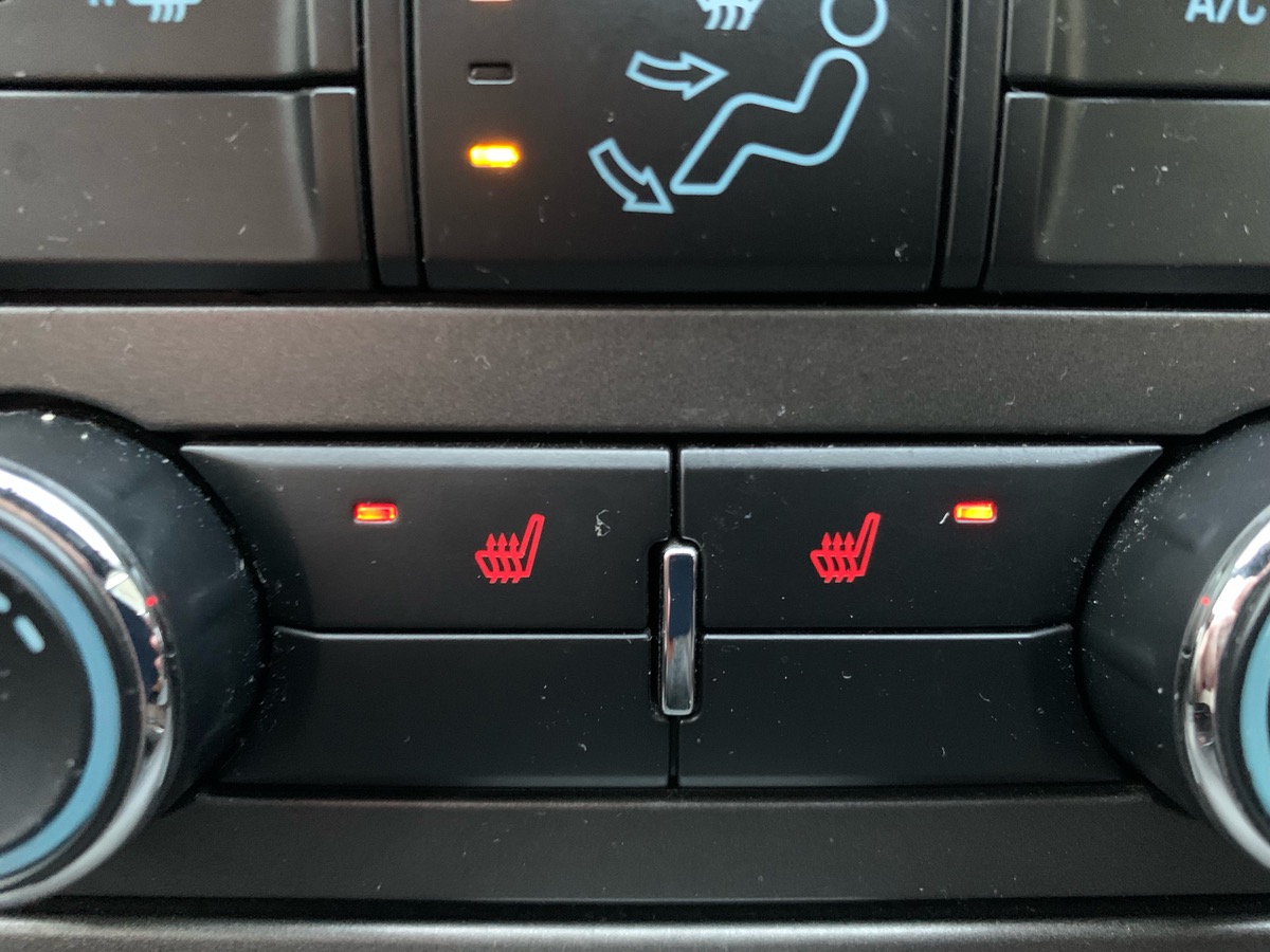 Ford Mustang 305 ch | Reprogrammation Ethanol | Intérieur cuir | Siéges avant chauffants