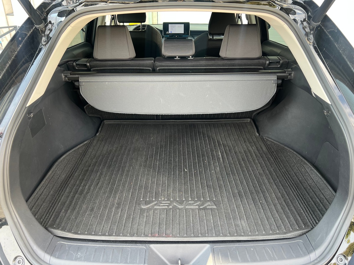 Toyota RAV4 Toyota Venza Hybrid 2.5l 222ch - équivalent RAV4 - sièges chauffants / caméra de recul
