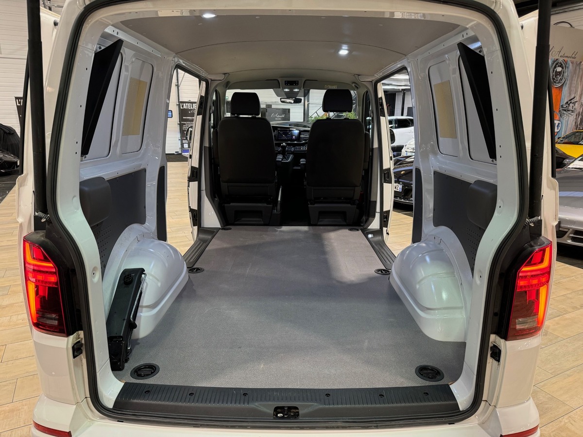 Volkswagen Transporter T6.1 2.0 TDI L1H1 150 DSG7 4MOTION FULL OPTIONS