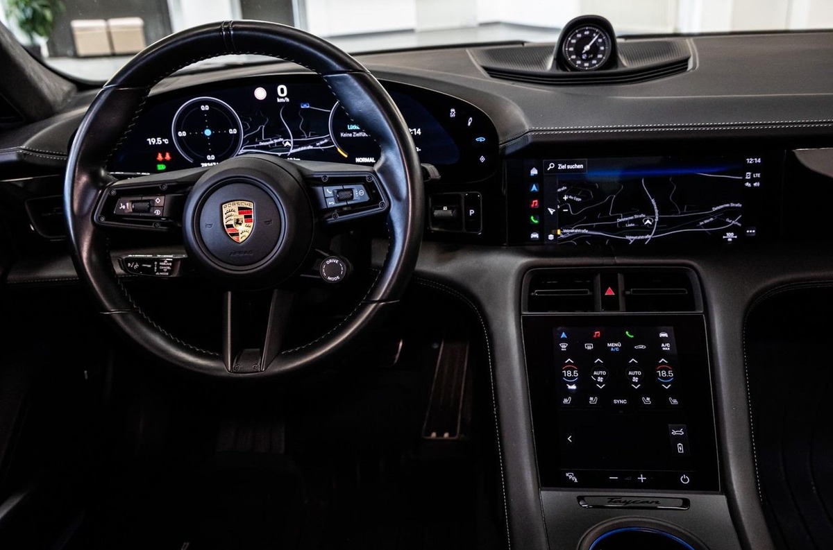 Porsche Taycan 680ch Turbo