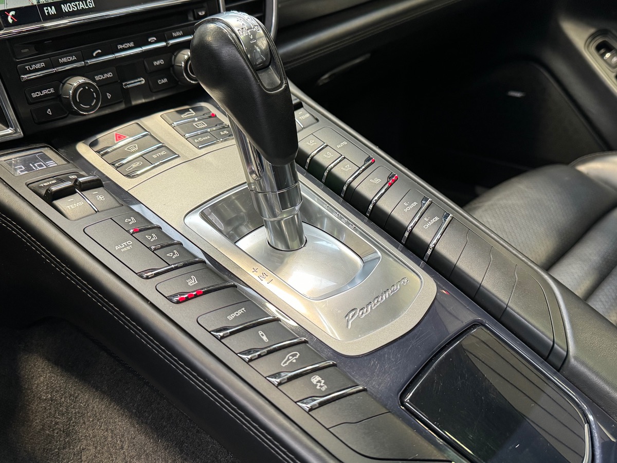 Porsche Panamera S E-HYBRID PH2 3.0 V6 416CV OPTIONS + lQ