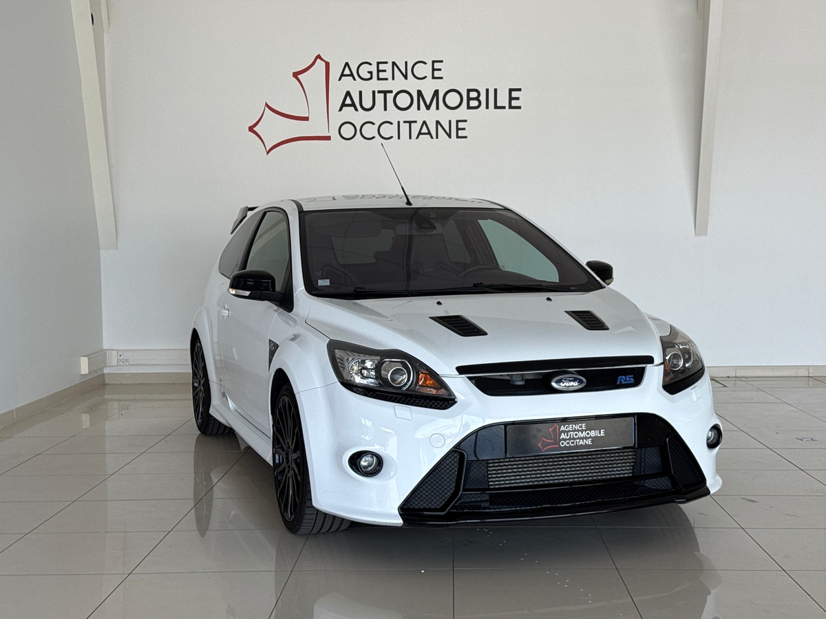Ford FOCUS RS II Hatchback Phase 2  2.5 T 20V 305 cv