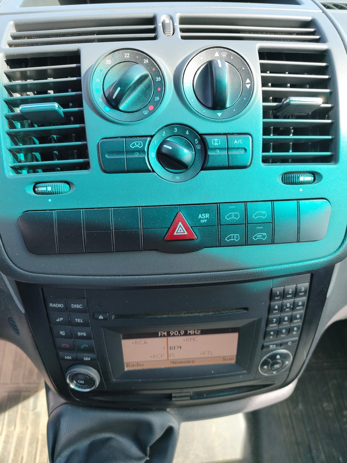 Mercedes-Benz Vito 113 CDI FG 2t8 LONG 1 ERE MAIN ENTRETENU EN GARAGE