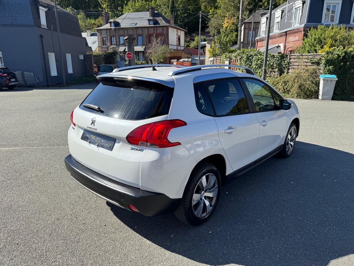 Peugeot 2008 STYLE 1.6 BlueHDi S&S 100cv - Garantie