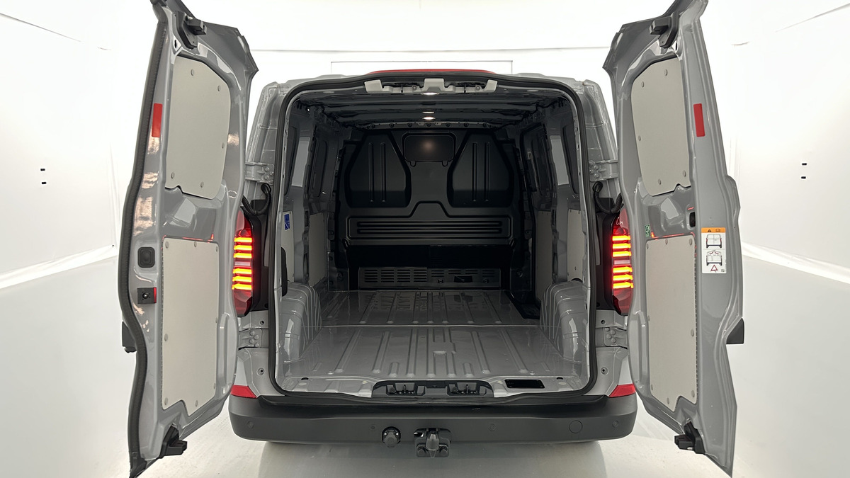 Volkswagen Transporter T7 Van L1 2.0 TDI 150 ch Business BVA8 | 33200 euros ht | PLUSIEURS COLORIS