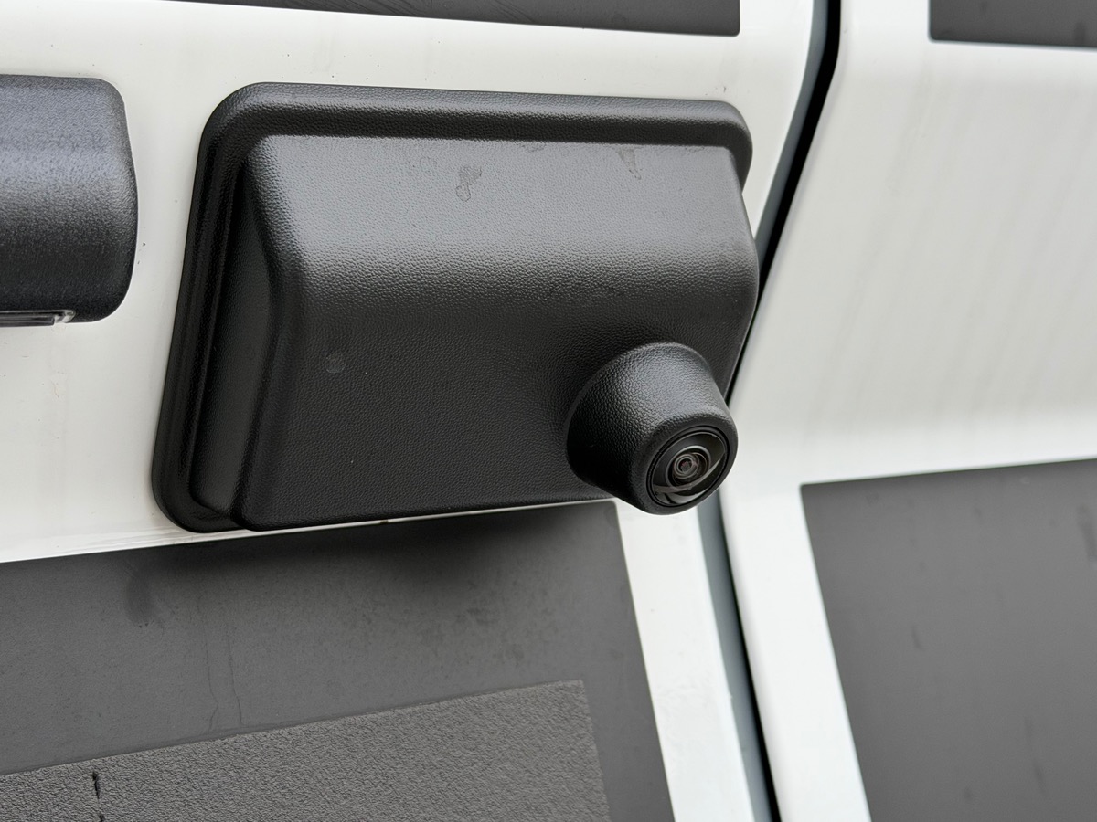 Ford TRANSIT CUSTOM 320 L2H1 2.0 TDCI 170CH BVA8 SPORT / TVA RÉCUPÉRABLE